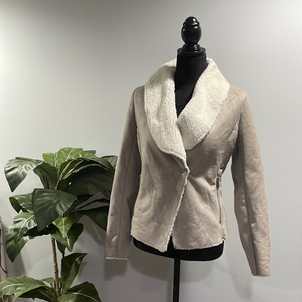 COPY - - Kenneth Cole Faux Fur Jacket size S